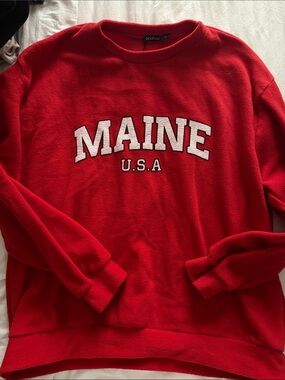 Boohoo Red 'MAINE U.S.A' Men's Crewneck Sweatshirt